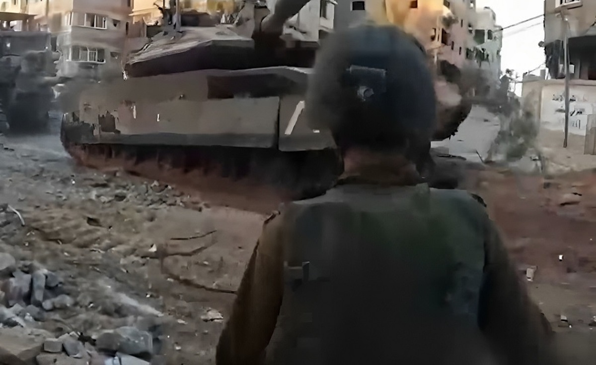 لحظه هدف قرار گرفتن سربازان اسرائیلی با آر پی جی (فیلم)