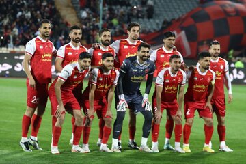 عکس| جشن کریسمس خانوادگی ستاره پرسپولیس عکس| جشن کریسمس خانوادگی ستاره پرسپولیس