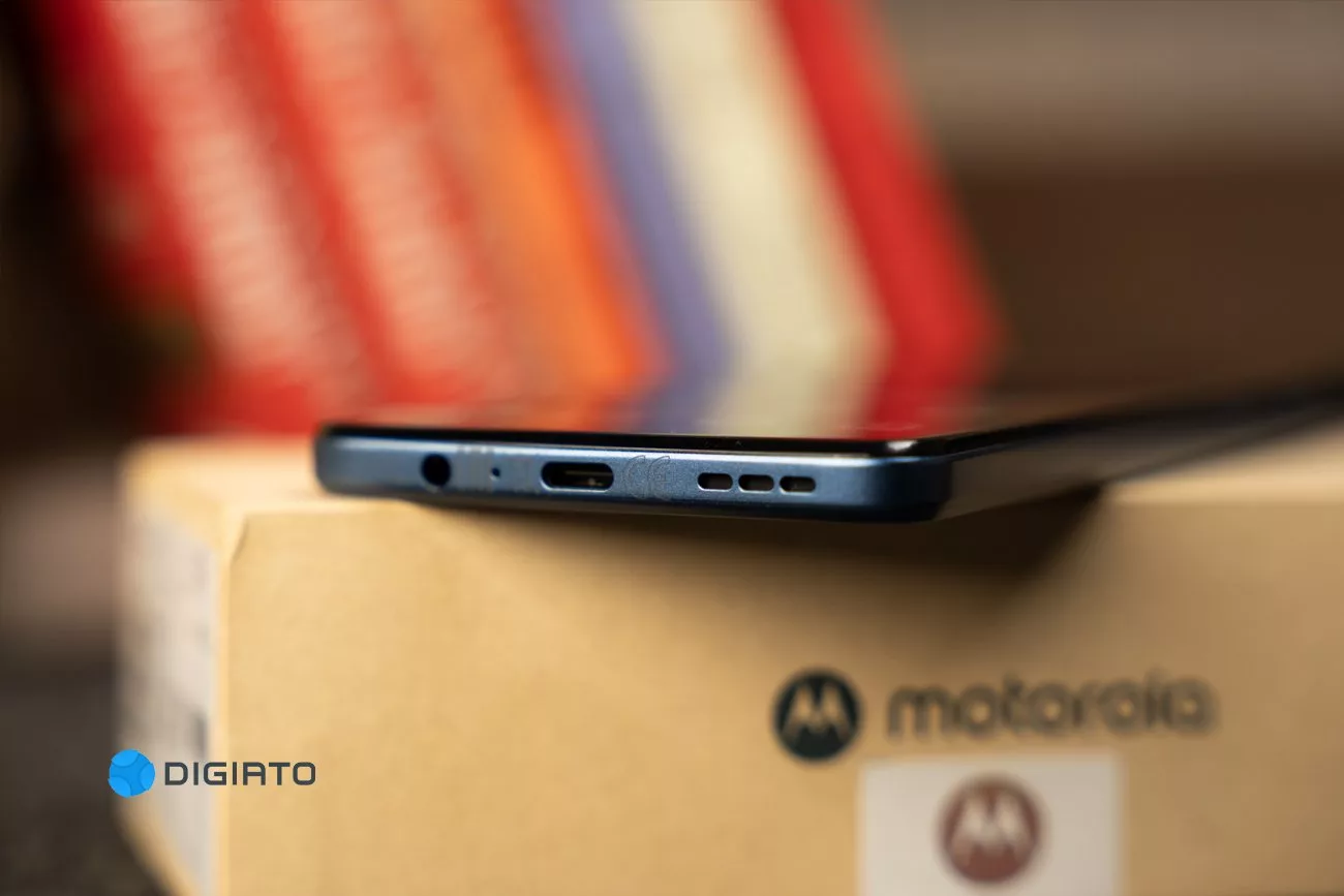 بررسی موتورولا Moto G54