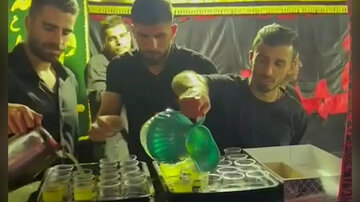 عکس| ستاره های استقلال و پرسپولیس در هیئت مداح مشهور عکس| ستاره های استقلال و پرسپولیس در هیئت مداح مشهور