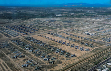 گزارش تصویری| قبرستان هواپیماهای جنگی و تجاری جهان