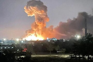 عکس | شبکه CNN در این لحظات در حال پوشش زنده اخبار حملات اسرائیل به ایران است! عکس | شبکه CNN در این لحظات در حال پوشش زنده اخبار حملات اسرائیل به ایران است!
