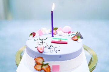 تصاویر | نگاهی به جشن تولد برخی سیاستمداران برجسته و روسای جمهور ایران تصاویر | نگاهی به جشن تولد برخی سیاستمداران برجسته و روسای جمهور ایران