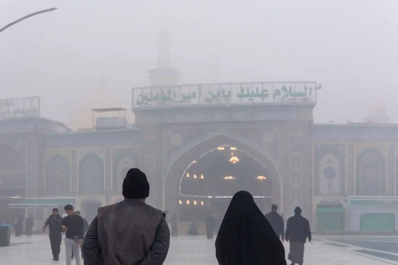 تصاویر زیبایی از هوای مهآلود حرم حضرت عباس (ع) (+عکس) رصرص