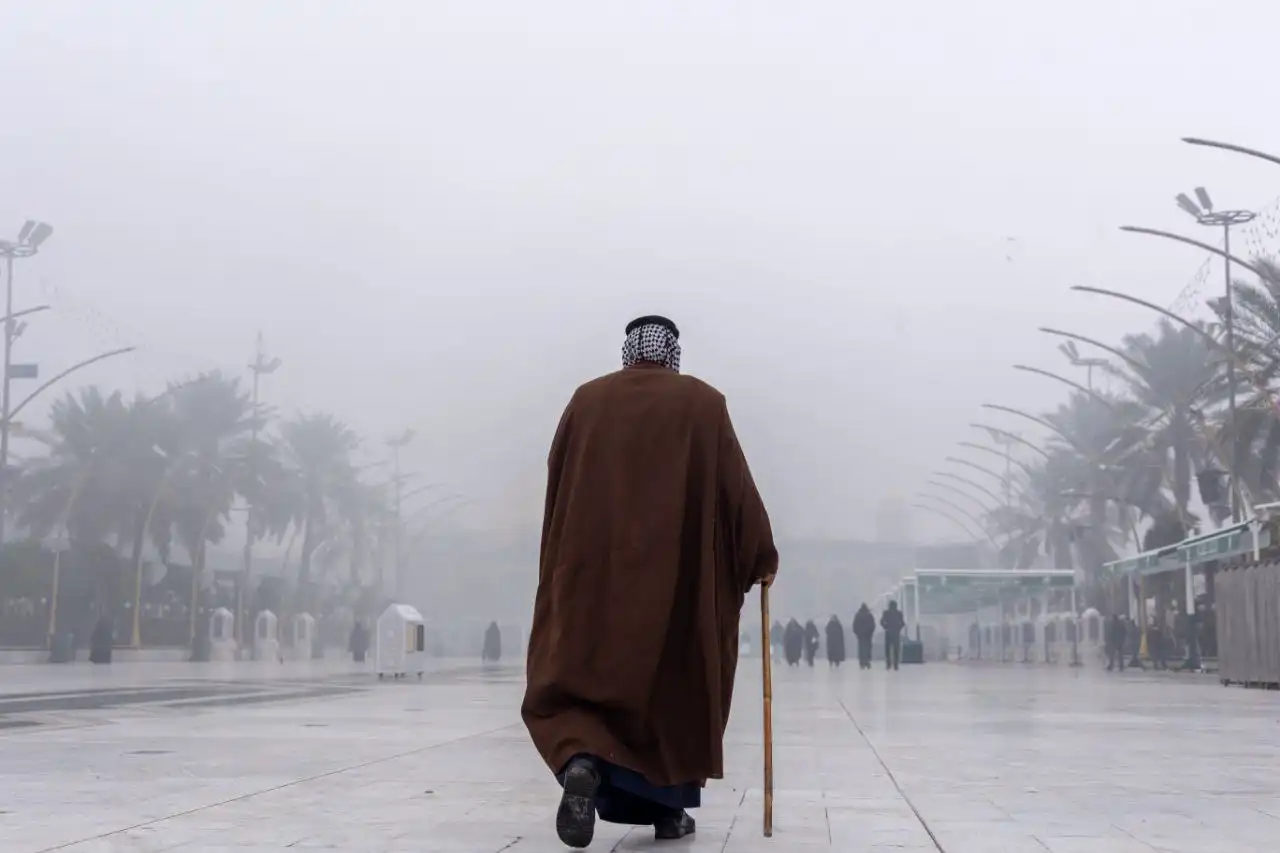 تصاویر زیبایی از هوای مهآلود حرم حضرت عباس (ع) (+عکس) رصرص