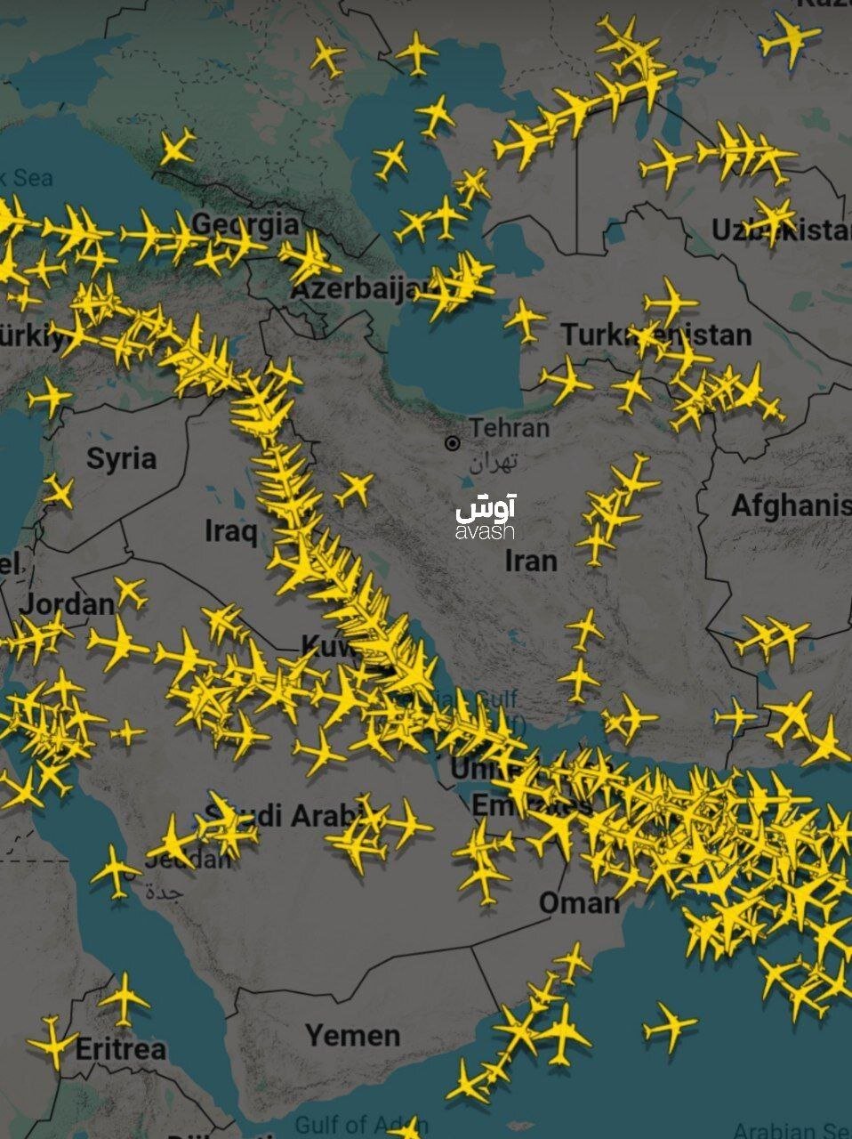 عکس | وضعیت آسمان ایران؛ پروازها خلوت شد؟