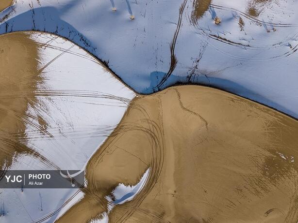 تصاویر | بارش برف در کویر ورزنه