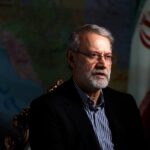 ببینید | پاسخ ماندگار شهید لاریجانی به یک سوال؛ احساس شما بعد از شنیدن نام «ایران» چیست؟