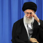 ببینید | فوری؛ تعویق برنامه وداع با پیکر رهبر شهید آیت الله خامنه‌ای