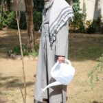 آخرین درختی که رهبر شهید انقلاب، کاشت/عکس