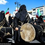 حضور زنان و دختران با پوشش های متفاوت در مراسم چهلم رهبر شهید/عکس