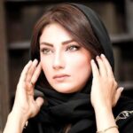 عکس | احترام نظامی بازیگر زن به پرچم ایران