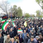 آغاز به کار کانال «انتخاب» در پیام‌رسان «بله» و «روبیکا» 
ببینید/ تصویر هوایی از خیابان جمهوری در چهلم رهبر شهید انقلاب