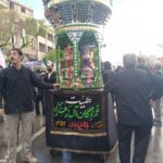دمام زنی در خیابان امام رضا(ع) مشهد همزمان با اربعین رهبر شهید