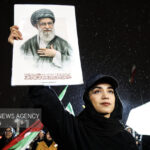 همه رهروان خط رهبر شهید هستیم
