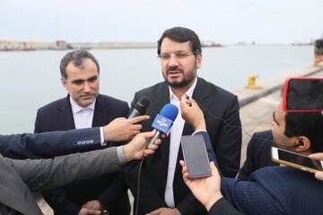 نظر وزیر دولت رئیسی درباره مذاکرات با آمریکا/ هرتوافق نکردنی با ملت ایران برای مردم آمریکا هزینه گزاف دارد نظر وزیر دولت رئیسی درباره مذاکرات با آمریکا/ هرتوافق نکردنی با ملت ایران برای مردم آمریکا هزینه گزاف دارد