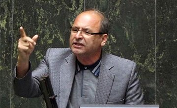 عضو کمیسیون امنیت ملی: ترامپ به ایران پیام داده در مذاکرات طوری رفتار کنید که هیمنه من از بین نرود/ حس می کنم در گفتگوی بعدی توافق صورت گیرد