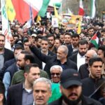 ببینید |  حضور رئیس‌جمهور در مراسم چهلمین روز شهادت رهبر انقلاب