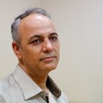 تحلیل زیدآبادی از پیام اخیر رهبری درباره تفاهم ایران و آمریکا؛ رابطهٔ دکتر پزشکیان با هر دو آقای خامنه‌ای، صمیمی و مبتنی بر اعتماد متقابل بوده و هست