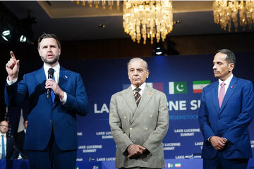 تحلیل تریتا پارسی از تصویری که نخست وزیر قطر از مذاکرات منتشر کرد؛ شگفتآور است!/ عکس تحلیل تریتا پارسی از تصویری که نخست وزیر قطر از مذاکرات منتشر کرد؛ شگفتآور است!/ عکس