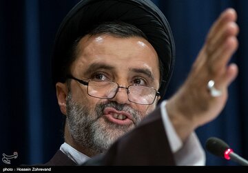 واکنش تند نبویان به توافق احتمالی: میخواهند این متن خسارت بار را به عنوان پیروزی جا بزنند/ مدیریت تنگه هرمز از دست خواهد رفت و تحریم ها هم لغو میشود واکنش تند نبویان به توافق احتمالی: میخواهند این متن خسارت بار را به عنوان پیروزی جا بزنند/ مدیریت تنگه هرمز از دست خواهد رفت و تحریم ها هم لغو میشود