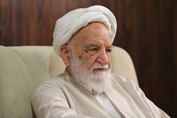 انتقاد آیت الله مسعودی خمینی از مخالفان مذاکره با آمریکا/ اگر امر نادرستی است، خودتان به خط مقدم بروید/ کدام انسان عاقلی میگوید جنگ امر مطلوبی است؟ انتقاد آیت الله مسعودی خمینی از مخالفان مذاکره با آمریکا/ اگر امر نادرستی است، خودتان به خط مقدم بروید/ کدام انسان عاقلی میگوید جنگ امر مطلوبی است؟