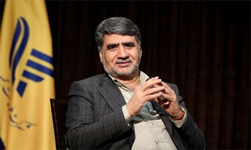 سبحانیفر: تندروها قادر به تغییر تصمیم راهبردی نظام درباره مذاکره نیستند سبحانیفر: تندروها قادر به تغییر تصمیم راهبردی نظام درباره مذاکره نیستند