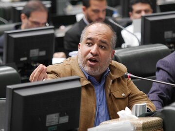 خضریان: در توافق با آمریکا تثبیت نیروهای مسلح این کشور در منطقه را پذیرفتهایم!/ مگر قرار نبود پرونده جنگ از پرونده هستهای جدا شود؟ خضریان: در توافق با آمریکا تثبیت نیروهای مسلح این کشور در منطقه را پذیرفتهایم!/ مگر قرار نبود پرونده جنگ از پرونده هستهای جدا شود؟
