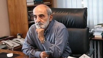 اندر احوالات حسین شریعتمداری؛ یک روز موافق با تفاهم ایران و آمریکا و یک روز علیه آن اندر احوالات حسین شریعتمداری؛ یک روز موافق با تفاهم ایران و آمریکا و یک روز علیه آن