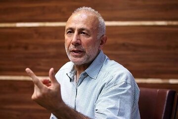 استاد دانشگاه تهران: راهبرد امریکا و اسرائیل ، محدودسازی قدرت اقتصادی ایران چه در شرایط جنگ و چه در موقعیت صلح است استاد دانشگاه تهران: راهبرد امریکا و اسرائیل ، محدودسازی قدرت اقتصادی ایران چه در شرایط جنگ و چه در موقعیت صلح است
