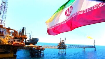 چه کسانی مانع کاهش قیمت دلار میشوند؟/ افقه: لغو تحریمها، میتواند رشد اقتصادی را دو رقمی کند چه کسانی مانع کاهش قیمت دلار میشوند؟/ افقه: لغو تحریمها، میتواند رشد اقتصادی را دو رقمی کند