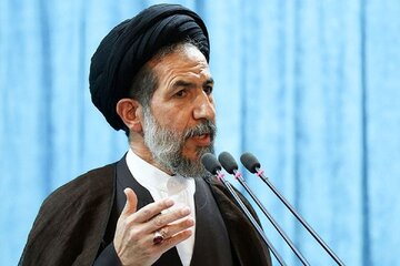 توصیه عبادی و سیاسی خطیب نماز جمعه تهران؛ صبر کنید! صبر فردی خود را به صبر جمعی گره بزنید! توصیه عبادی و سیاسی خطیب نماز جمعه تهران؛ صبر کنید! صبر فردی خود را به صبر جمعی گره بزنید!