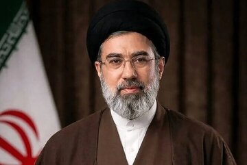 نظر رهبری پذیرش متن تفاهم نبود اما…/ تحلیل متفاوت سردبیر رسانه اصولگرا از پیام آیت الله خامنهای نظر رهبری پذیرش متن تفاهم نبود اما…/ تحلیل متفاوت سردبیر رسانه اصولگرا از پیام آیت الله خامنهای