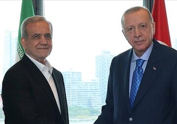 اردوغان در تماس با پزشکیان از توافق ایران و آمریکا استقبال کرد: ترکیه برای کمک به برقراری آن تلاش خواهد کرد