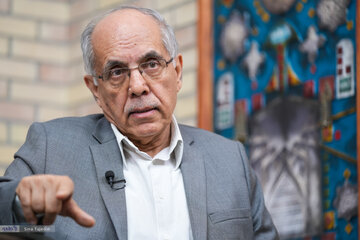 استفاده بیش از حد از اهرم تنگه هرمز می تواند موجب تضعیف آن شود/ برداشت احساسی از پیام رهبری میتواند از مسئله لبنان نیز بنیادیتر و ماندگارتر باشد استفاده بیش از حد از اهرم تنگه هرمز می تواند موجب تضعیف آن شود/ برداشت احساسی از پیام رهبری میتواند از مسئله لبنان نیز بنیادیتر و ماندگارتر باشد
