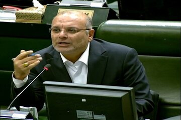 پیام ریاست قالیباف بر تیم مذاکره کننده ایران به روایت عضو فراکسیون مستقلین/ هیچ صلحی در کار نیست/ همچنان در میدان جنگ قرار داریم پیام ریاست قالیباف بر تیم مذاکره کننده ایران به روایت عضو فراکسیون مستقلین/ هیچ صلحی در کار نیست/ همچنان در میدان جنگ قرار داریم