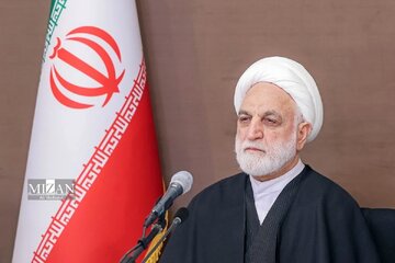عکس | چهره متفاوت محسنی اژهای در سالهای جوانی؛ بدون عبا و عمامه عکس | چهره متفاوت محسنی اژهای در سالهای جوانی؛ بدون عبا و عمامه
