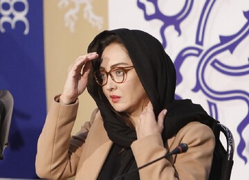 قابی دیدهنشده از پشت صحنه «روانی»؛ خسرو شکیبایی، نیکی کریمی و پرویز پرستویی کنار هم + عکس قابی دیدهنشده از پشت صحنه «روانی»؛ خسرو شکیبایی، نیکی کریمی و پرویز پرستویی کنار هم + عکس