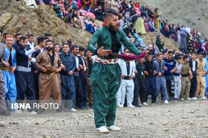تصاویر| پیشواز نوروز در روستای «هشمیز» کردستان