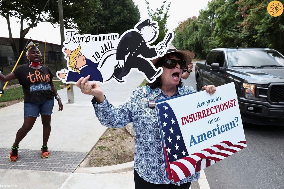 (تصاویر) تجمع موافقان و مخالفان ترامپ پشت در زندان