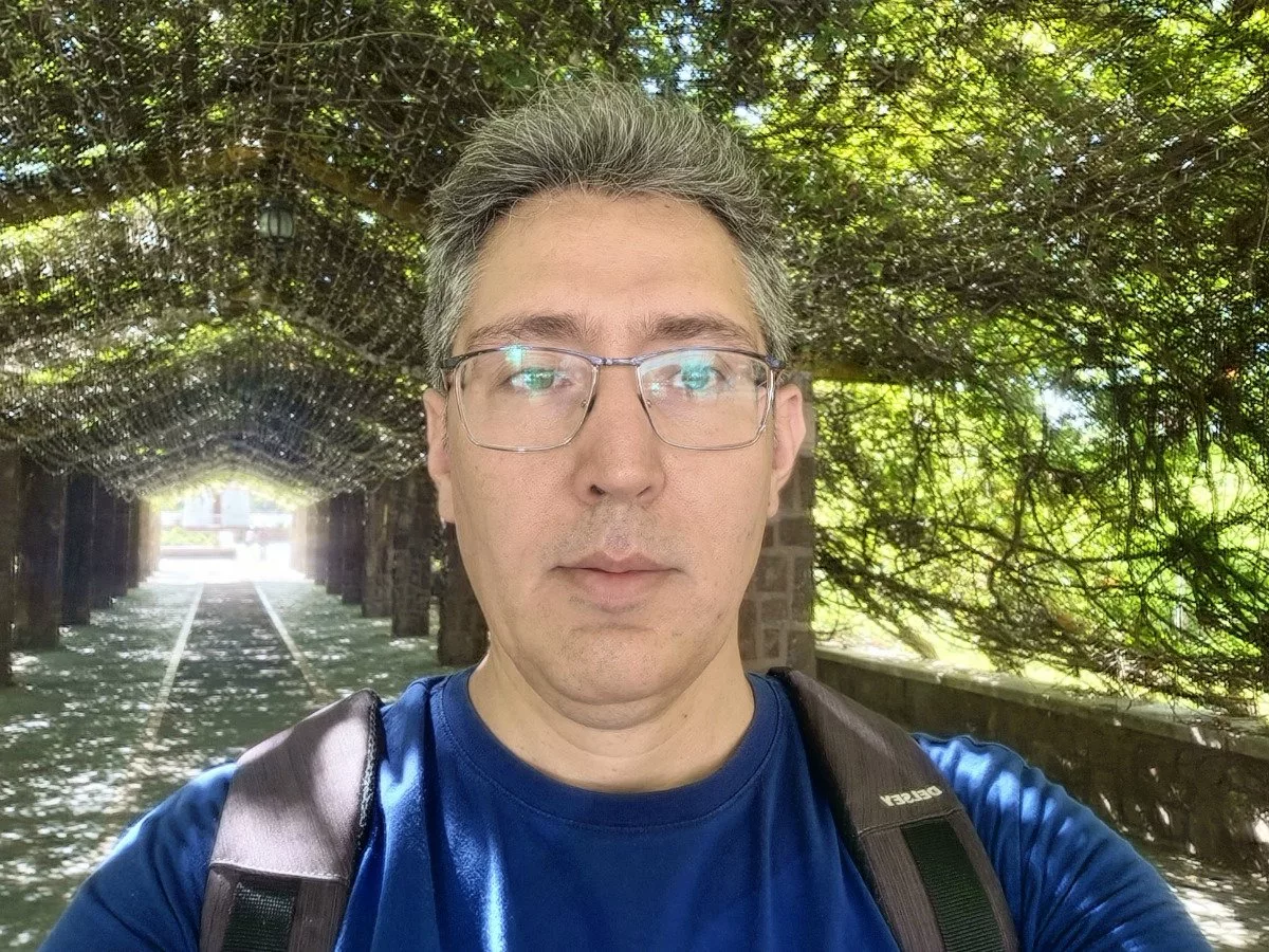 بررسی سامسونگ گلکسی زد فولد ۵؛ پر از امکانات، خالی از کاربرد