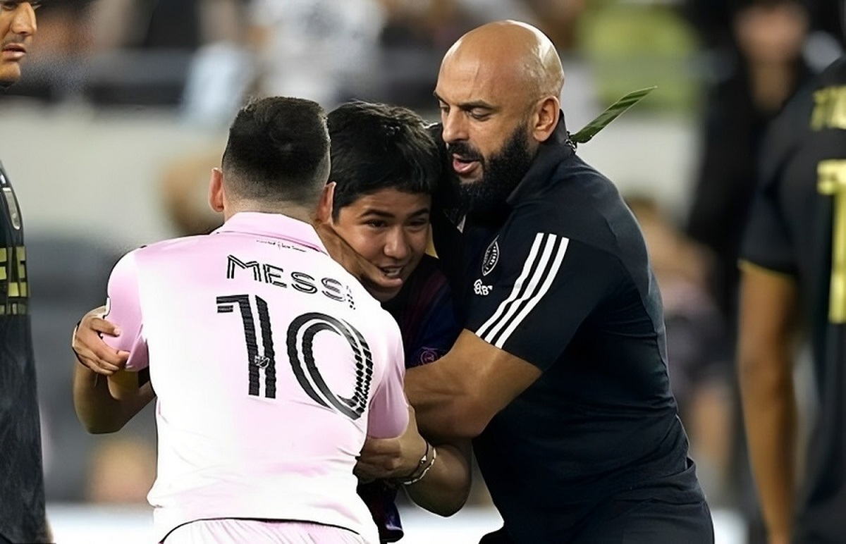 بادیگارد مسی بالاخره کوتاه آمد (فیلم)