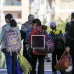 شهروندان غزه خانه‌ها را ترک می‌کنند و می‌گریزند/ "هیچ‌جا امن نیست" (فیلم)