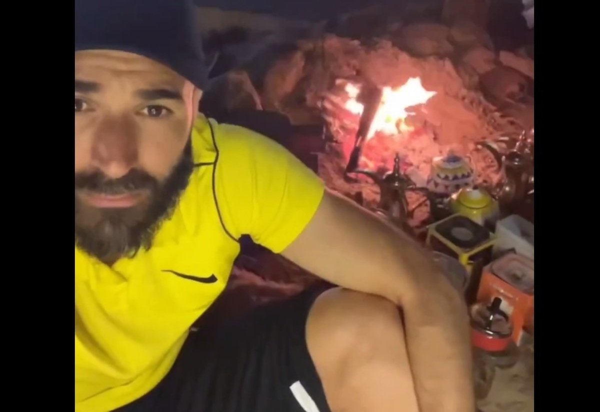 تفریحات متفاوت کریم بنزما در عربستان (فیلم)