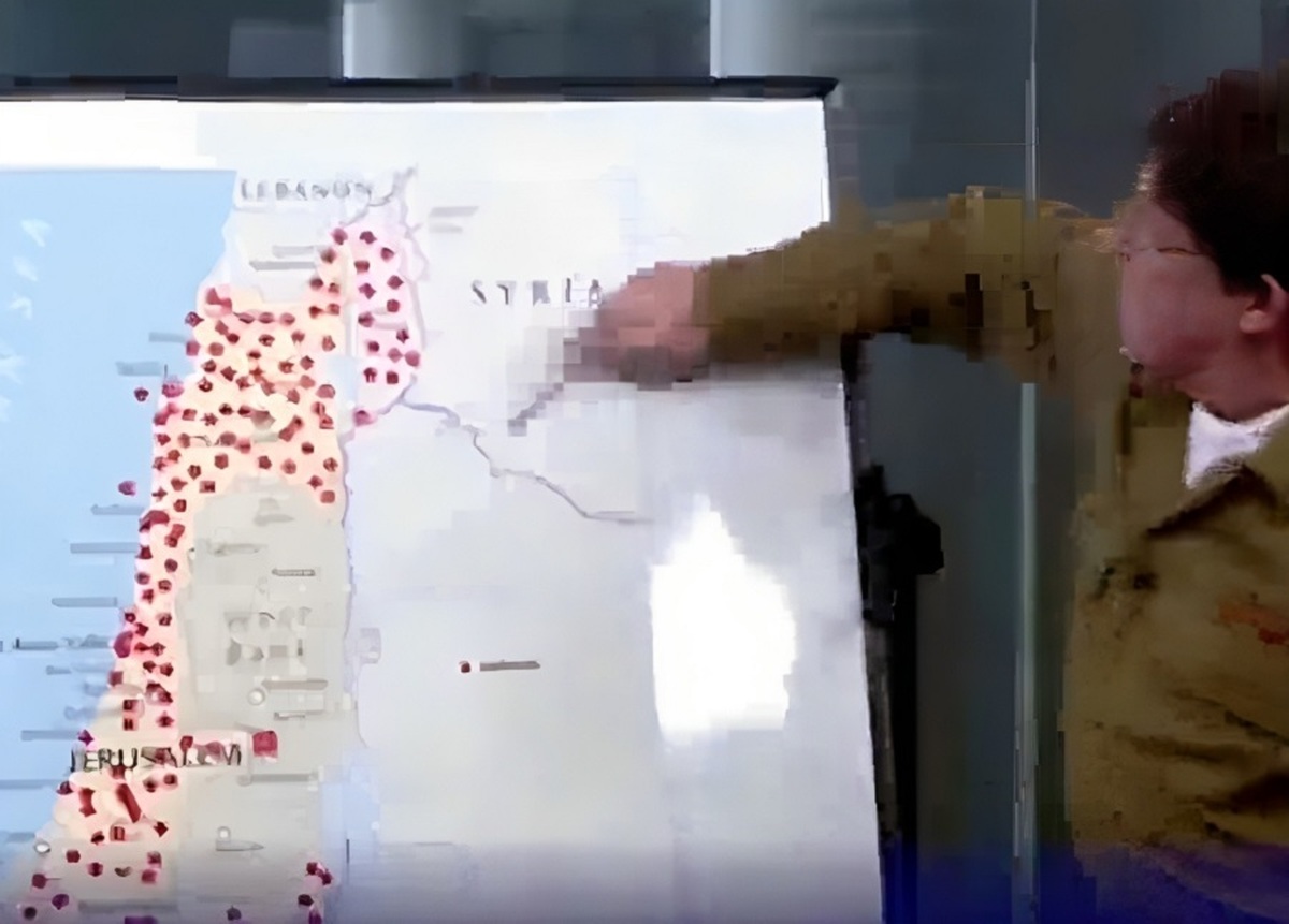 کمدی تلویزیون اسرائیل درباره حمله به ایران (فیلم) کمدی تلویزیون اسرائیل درباره حمله به ایران (فیلم)