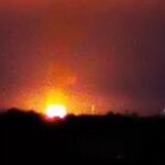 ببینید | صحنه دیگری از حمله جنگنده‌های رژیم اسرائیل به غزه در شب