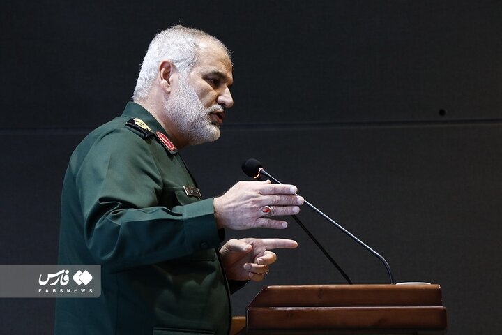 بازدید بانوان راوی پیشرفت از نمایشگاه هوافضا سپاه