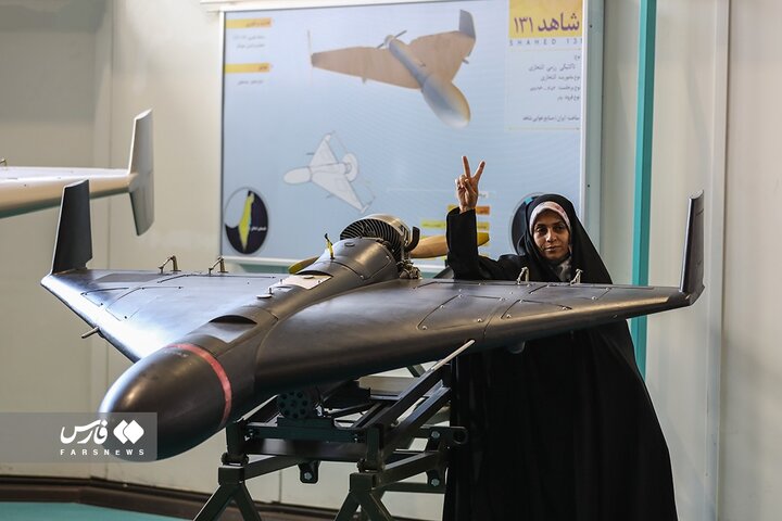 بازدید بانوان راوی پیشرفت از نمایشگاه هوافضا سپاه