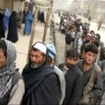 ببینید | حمله بی‌رحمانه با چوب به خانه مهاجرین افغانستانی در قزوین!