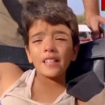 ببینید | عزاداری نجواگونه کودک فلسطینی پس از مرگ اعضا خانواده‌اش